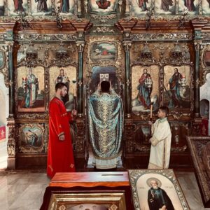 МОЛЕБАН НА ПОЧЕТКУ ШКОЛСКЕ ГОДИНЕ У СУСЕКУ