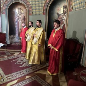 СВЕТА АРХИЈЕРЕЈСКА ЛИТУРГИЈА У СРЕМСКИМ КАРЛОВЦИМА