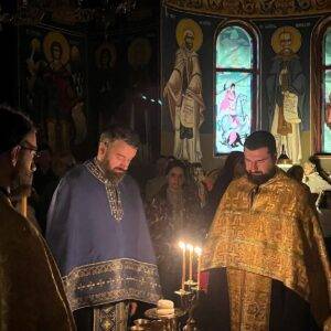 Светогорско свеноћно бденије у Бусијама