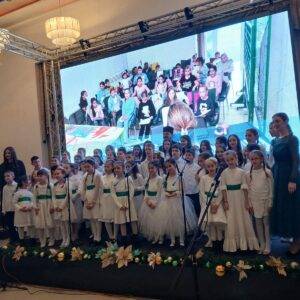 Божићни концерт у Пећинцима