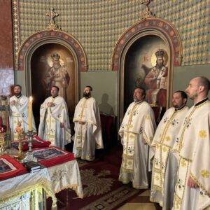 Свете Литургије у Саборном храму Светог оца Николаја  у Сремским Карловцима