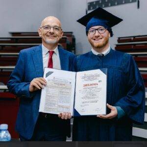 ПРОТОНАМЕСНИК ДР ЂОРЂЕ Б. САНЧАНИН ПРОМОВИСАН У ДОКТОРА ПРАВНИХ НАУКА